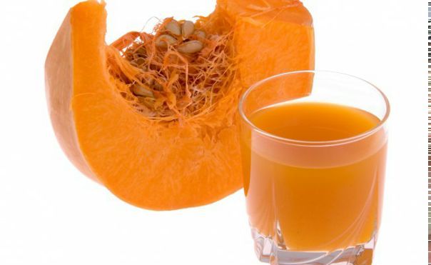Лечимся тыквенным соком, мякотью тыквы. 